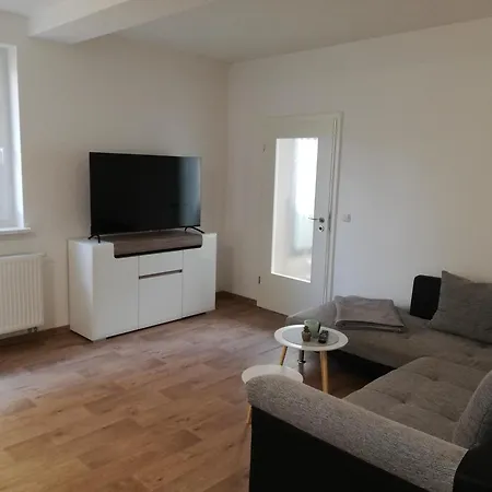 Ferienwohnung, Uebergangswohnung, Monteurwohnung *